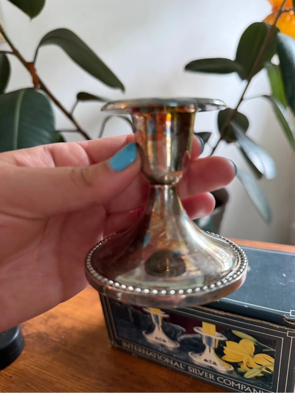 International Silver Co. Pair of Silver Candlesticks - Silver Tone vintage